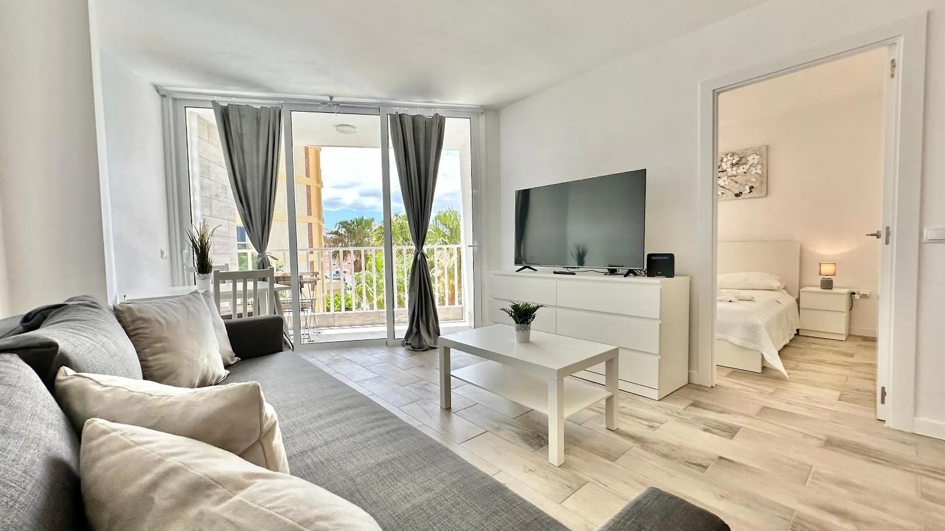 Torres De Yomely - Y4G Apartment Arona