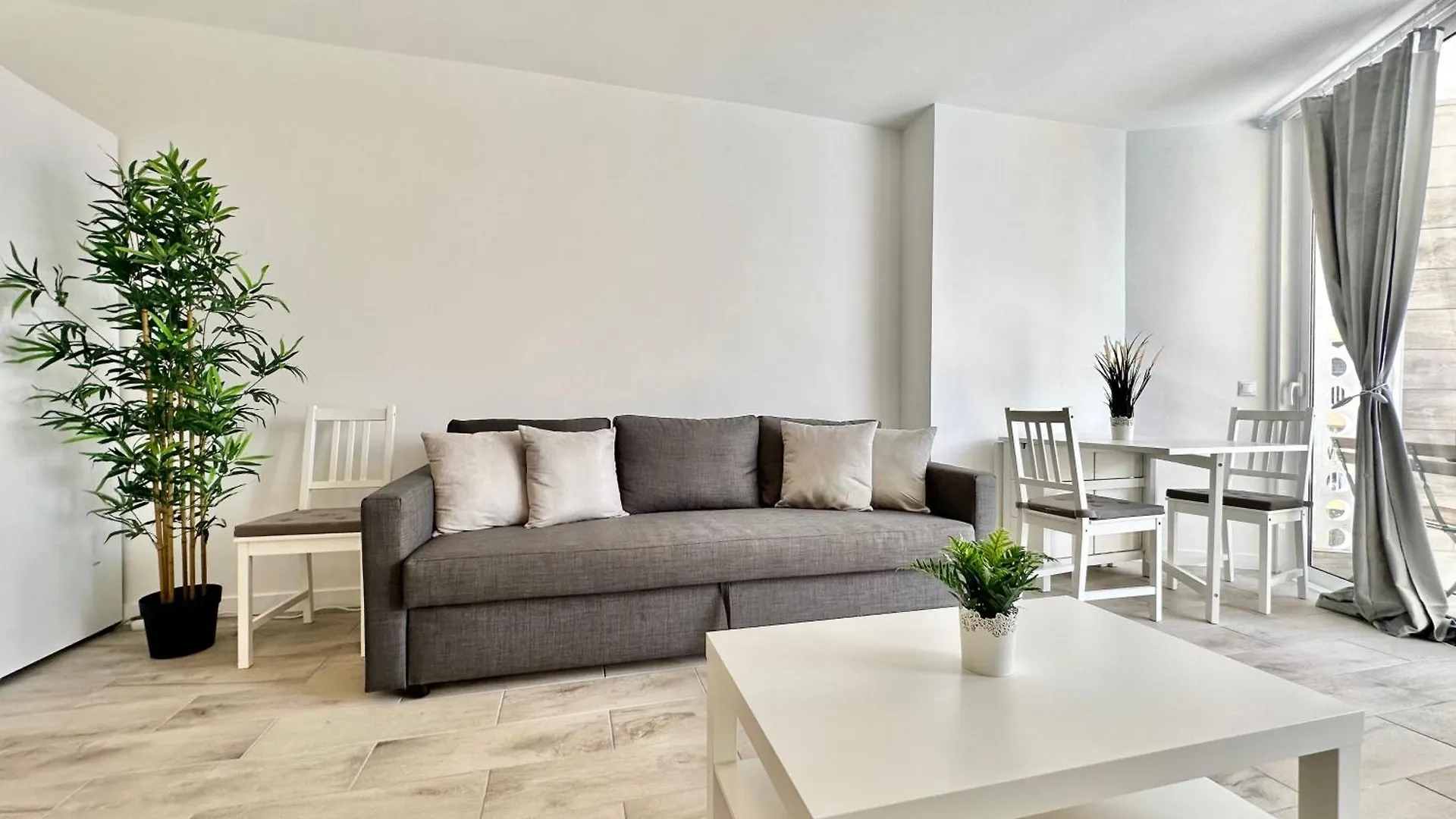 Torres De Yomely - Y4G Apartment Arona  Arona (Tenerife)